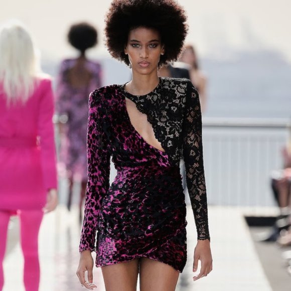 DUNDAS x REVOLVE Courtney Mini Dress in Hot Pink NWOT Size Small - Picture 5 of 6